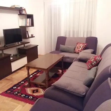 Kao Kod Kuce * Sarajevo